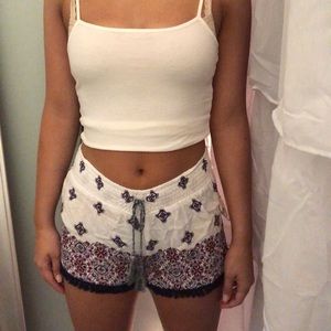 🌼 super cute shorts